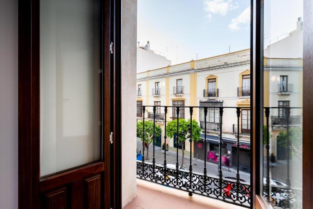 Suites San Pablo Seville Exterior photo